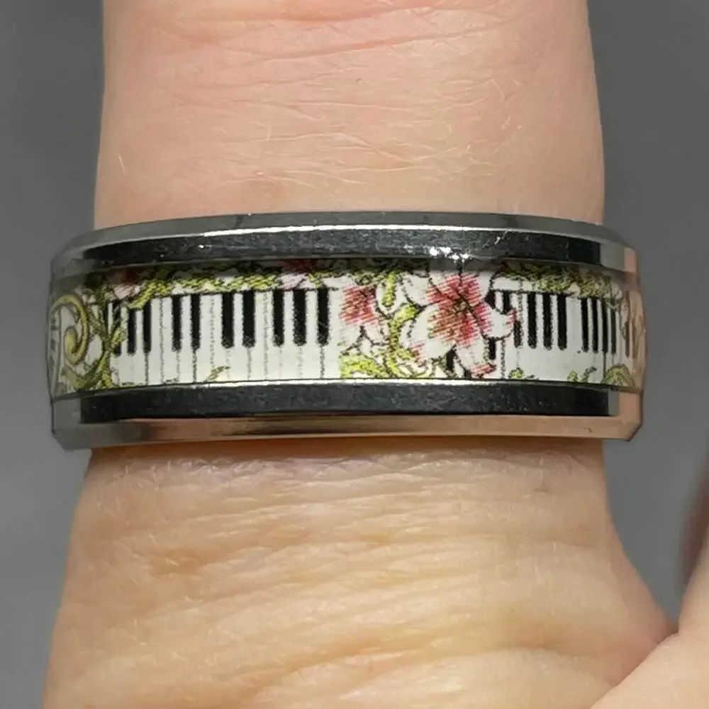 Music Lover Floral Keyboard Piano Treble Clef Stainless Steel Band Ring Size 9